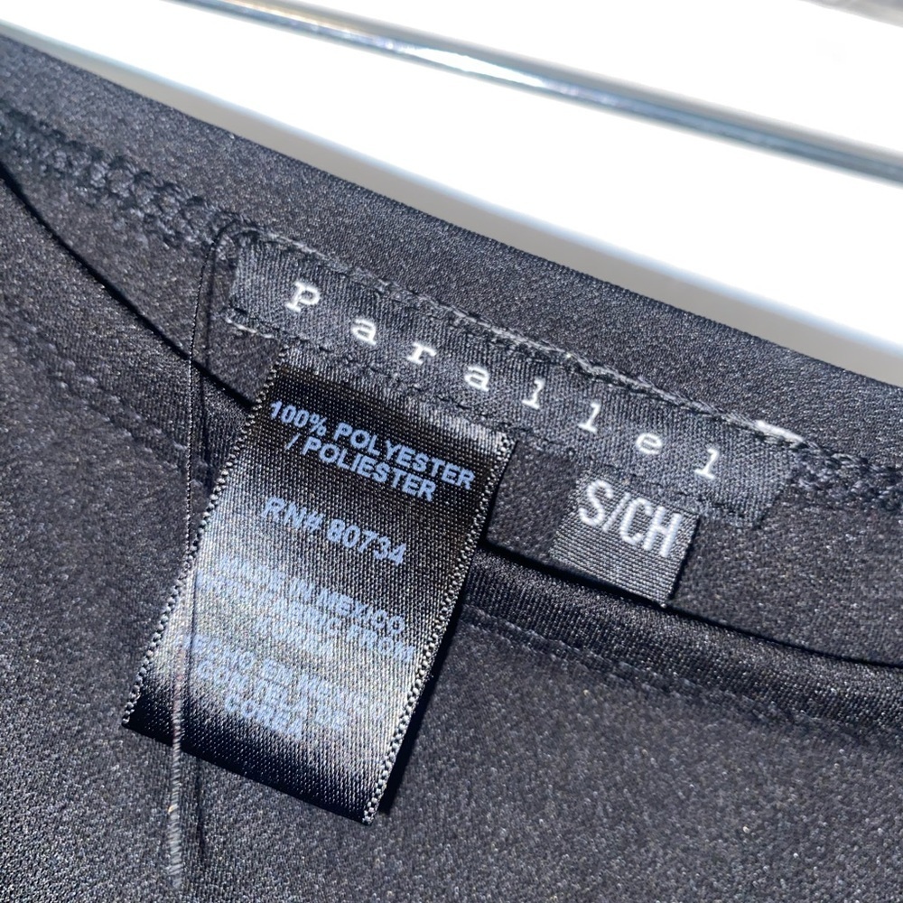 Parallel Skirt - Picture 3 of 3